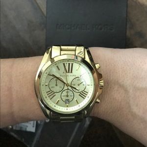 Big Hold Michael Kors watch